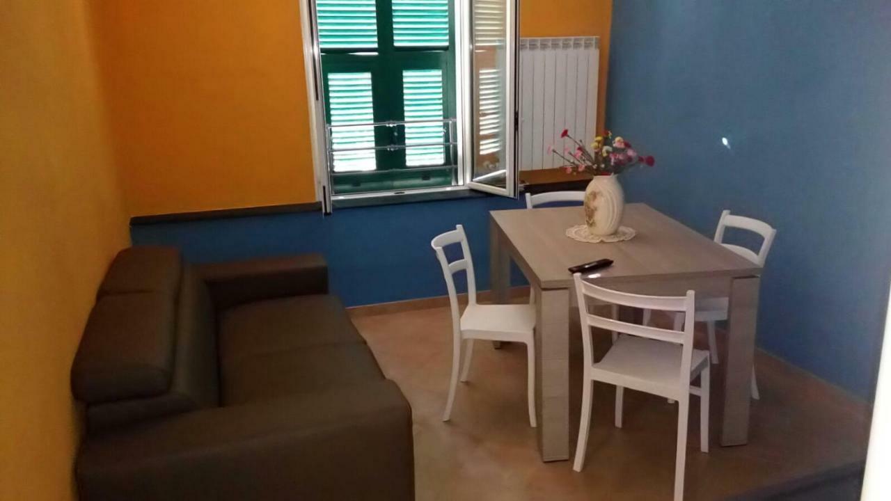 דירות פינאלה ליגורה Casa Florine מראה חיצוני תמונה
