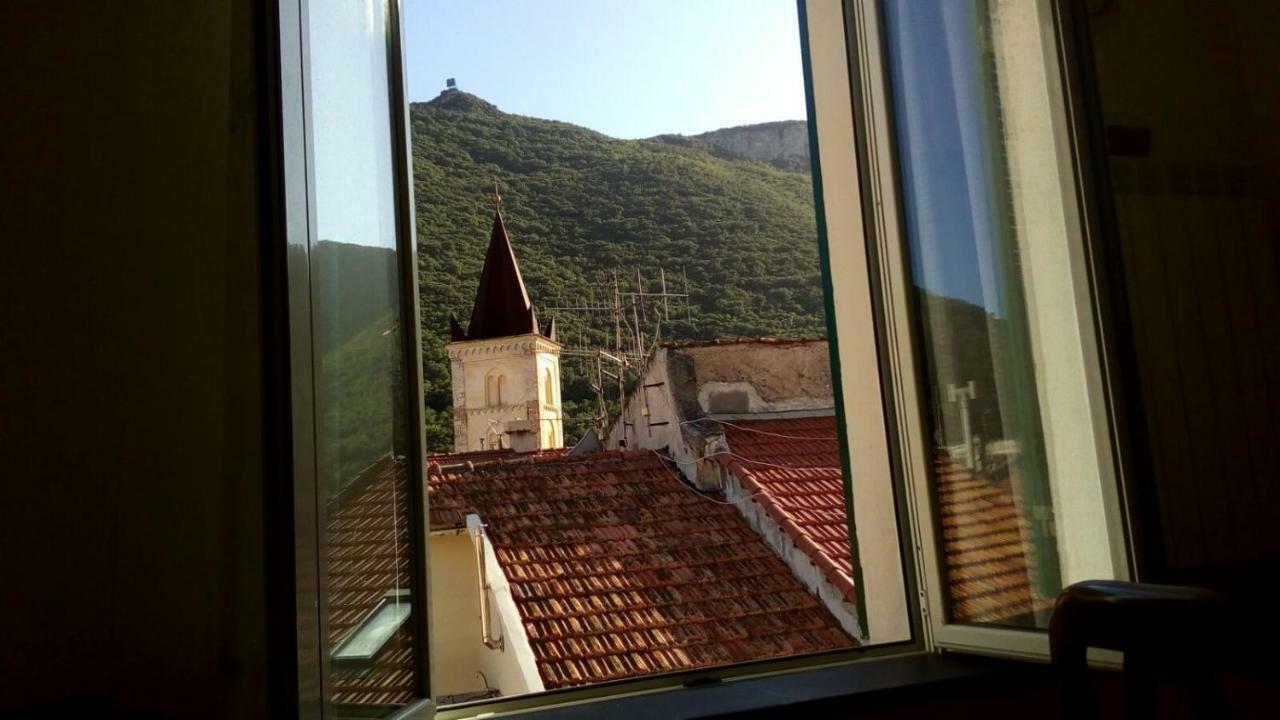 דירות פינאלה ליגורה Casa Florine מראה חיצוני תמונה