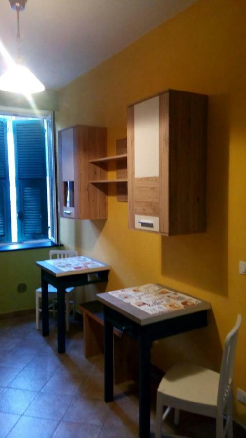 דירות פינאלה ליגורה Casa Florine מראה חיצוני תמונה
