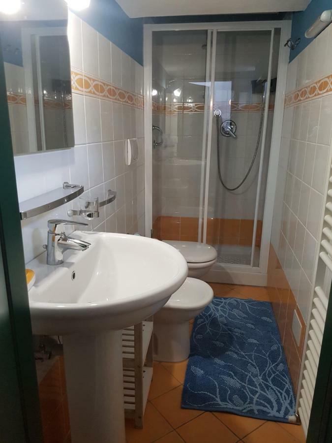 דירות פינאלה ליגורה Casa Florine מראה חיצוני תמונה